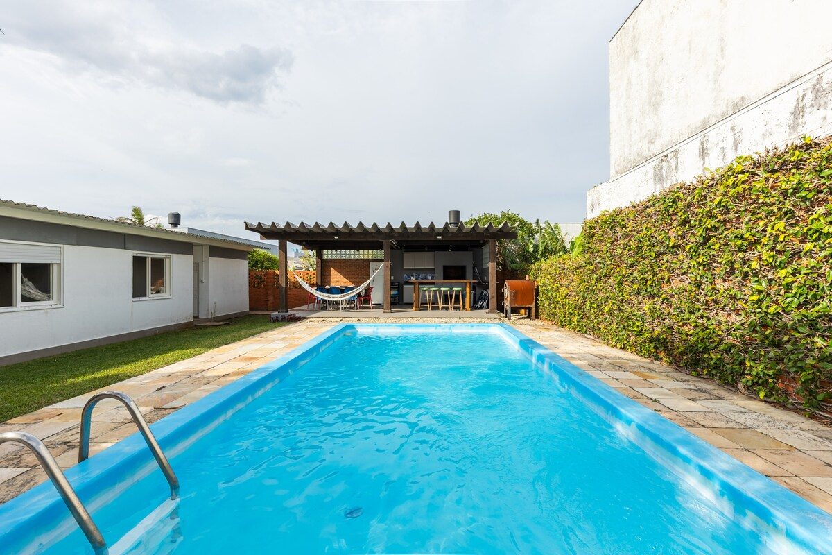 Casa com Piscina Aquecida em Atlântida — foto 42