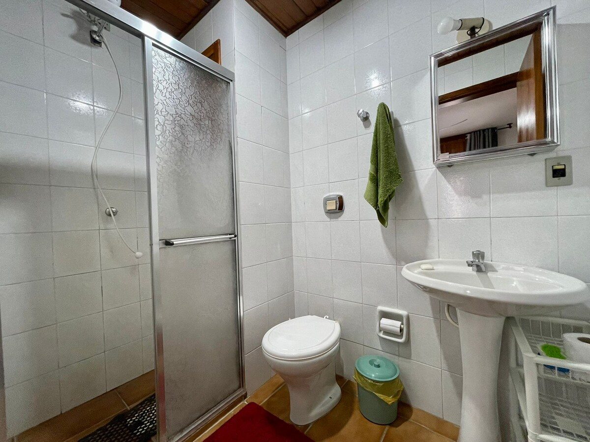 Prático e confortável, a 1 quadra do mar! — foto 7